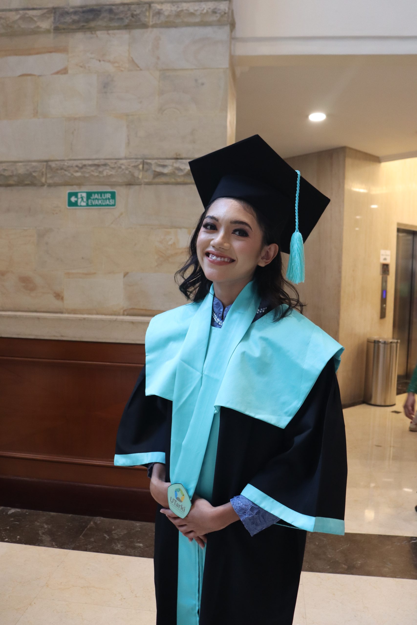 Anastasia Easter Angelic S.- Alumni S1 Ilmu Komunikasi 2021