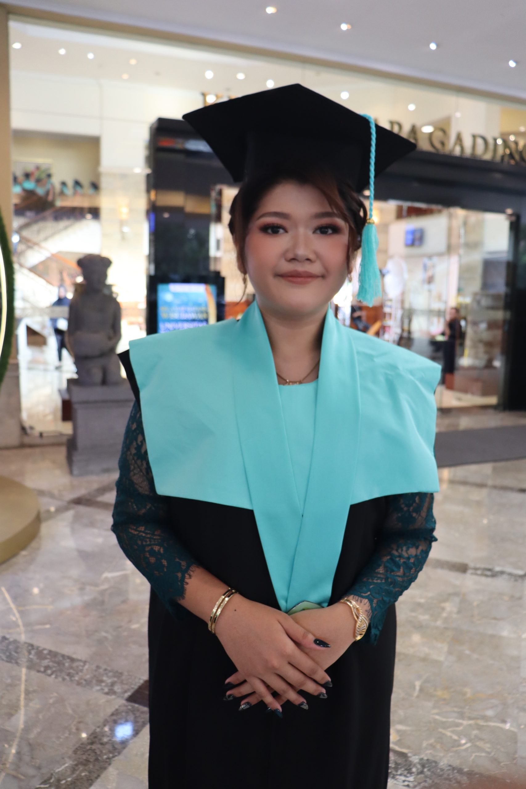 Natasha Olivia Kurniawan - Alumni D3 Sekretari 2022